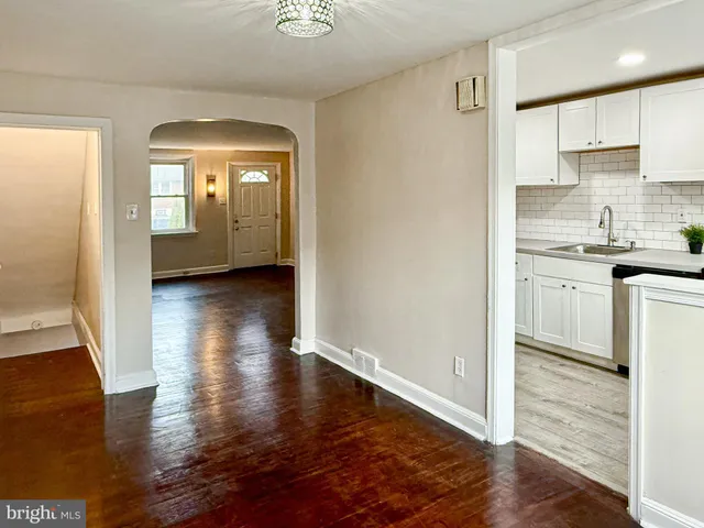 $2,600 | 116 West Berkley Avenue, Clifton Heights, PA 19018