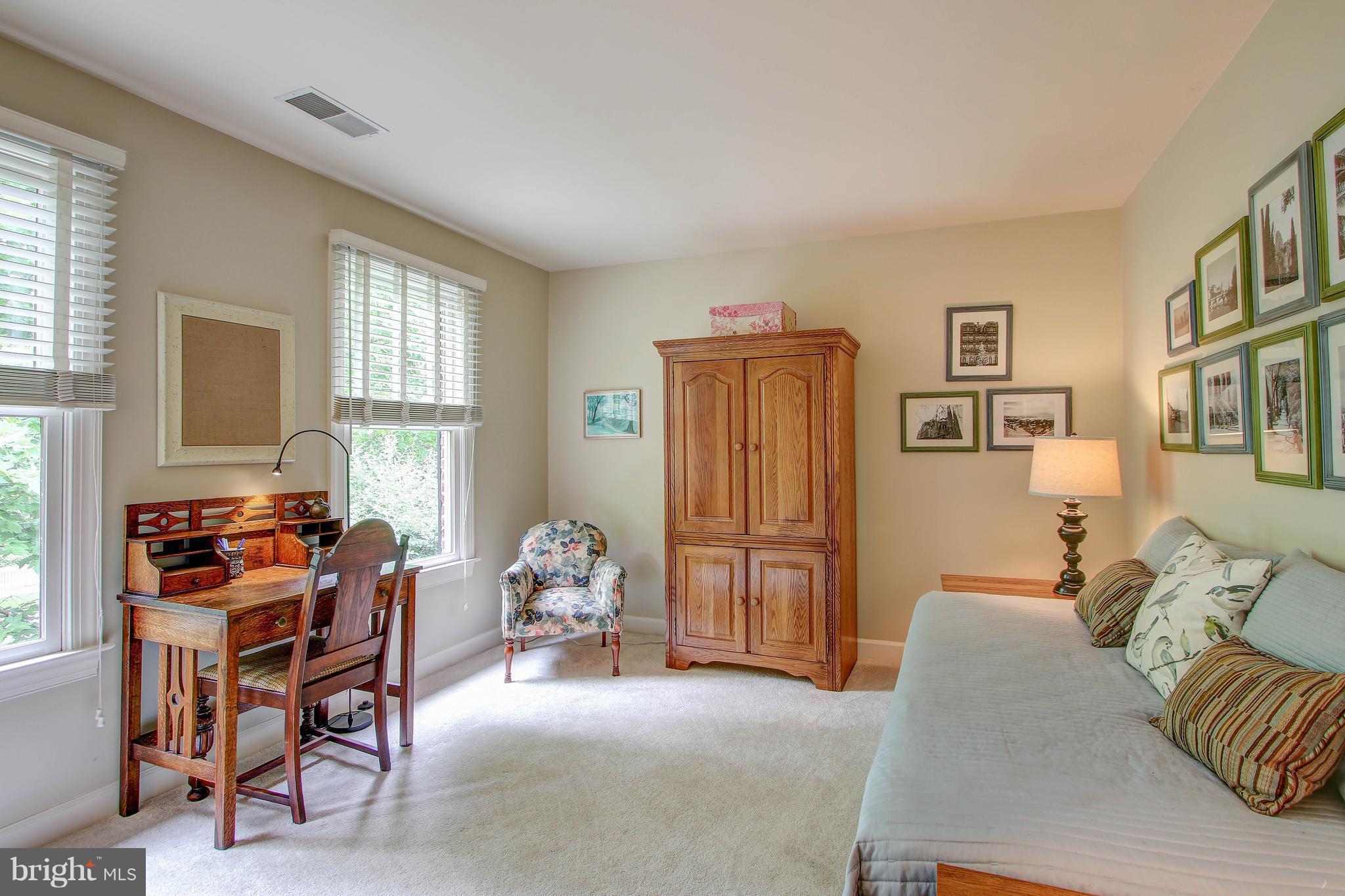 322 Tschiffely Square Road Gaithersburg, MD 20878 - Photo 19 of 30 Bedroom