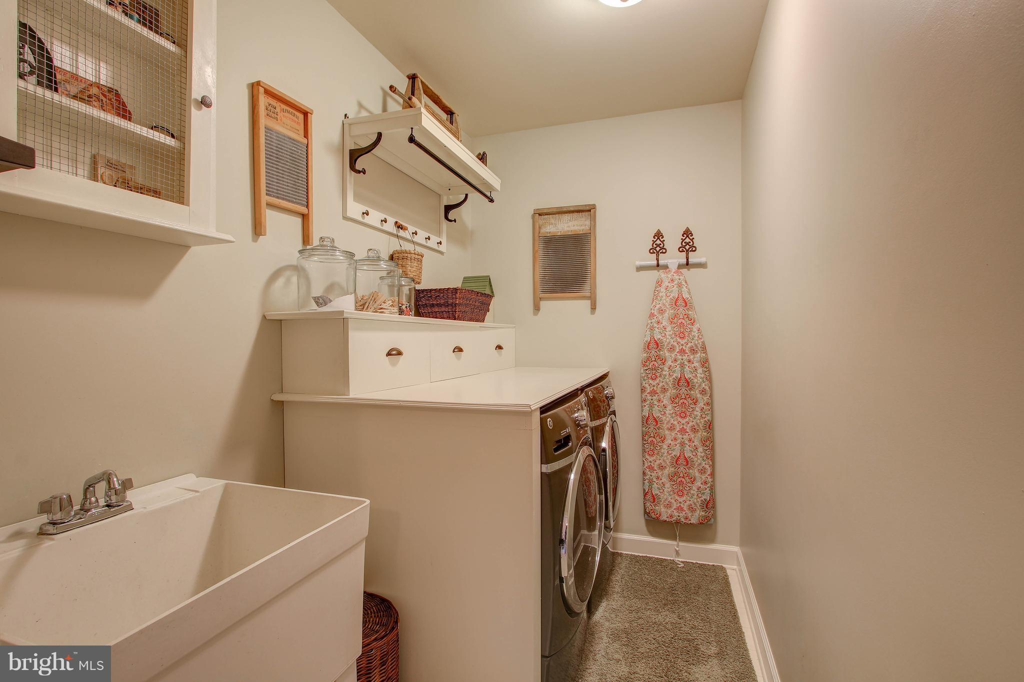 322 Tschiffely Square Road Gaithersburg, MD 20878 - Photo 24 of 30 Second floor laundry room