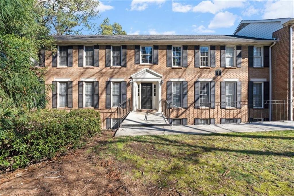 1101 Collier Road Northwest, Unit T5 Atlanta, GA 30318 - Photo 2 of 32 Gallery Image 2