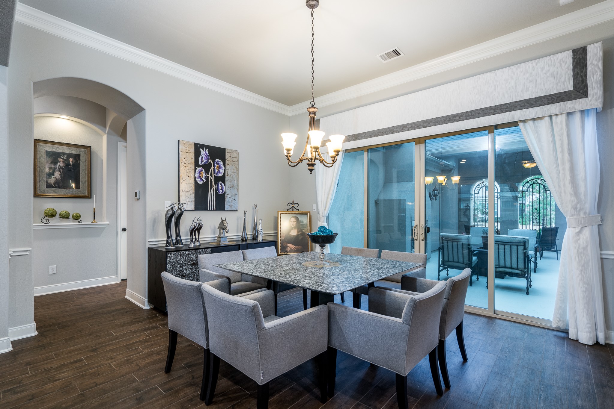 10410 Southern Hawker Conroe, TX 77385 - Photo 34 of 47 Dining Area