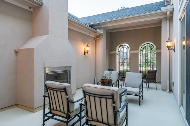 $799,000 | 10410 Southern Hawker, Conroe, TX 77385