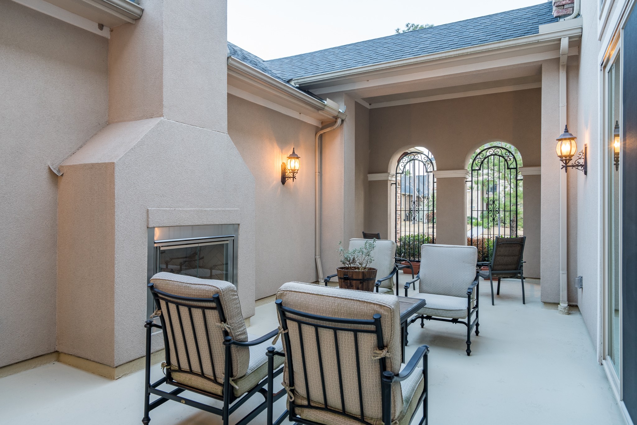 10410 Southern Hawker Conroe, TX 77385 - Photo 36 of 47 Another View of the Internal Patio