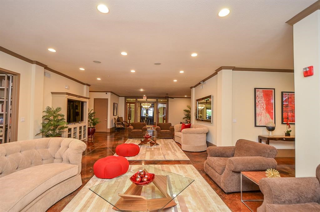 2400 McCue Road, Unit 428 Houston, TX 77056 - Photo 18 of 24