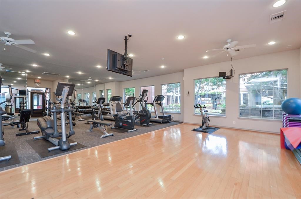 2400 McCue Road, Unit 428 Houston, TX 77056 - Photo 20 of 24