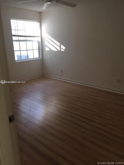 135 Brier Circle Jupiter, FL 33458 - Photo 4 of 9