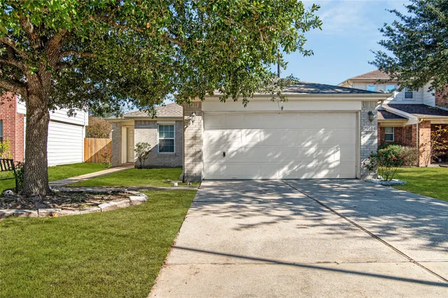 $1,760 | 29514 North Legends Bend Drive, Spring, TX 77386