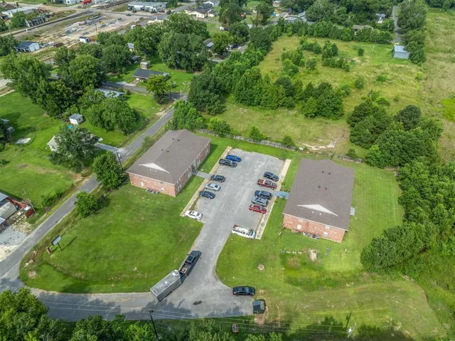 $850,000 | 705 11th Street, Kinder, LA 70648