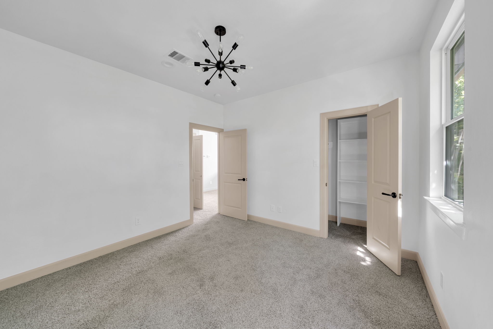 9551 Neuens Road, Unit B Houston, TX 77080 - Photo 29 of 35