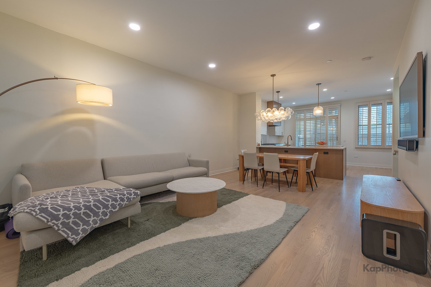 1117 West Monroe Street, Unit 8 Chicago, IL 60607 - Photo 6 of 35