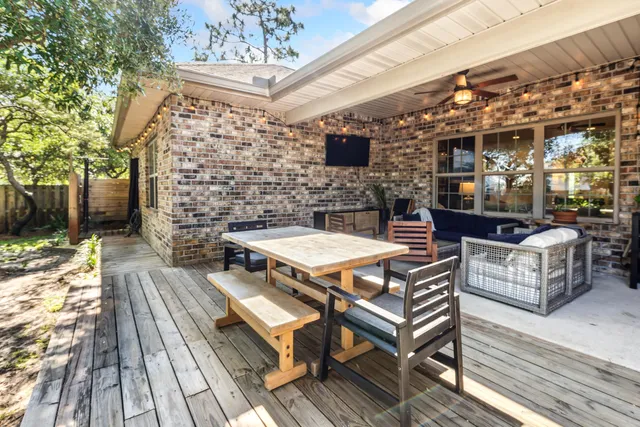 $583,000 | 209 Forest Park Drive, Santa Rosa Beach, FL 32459