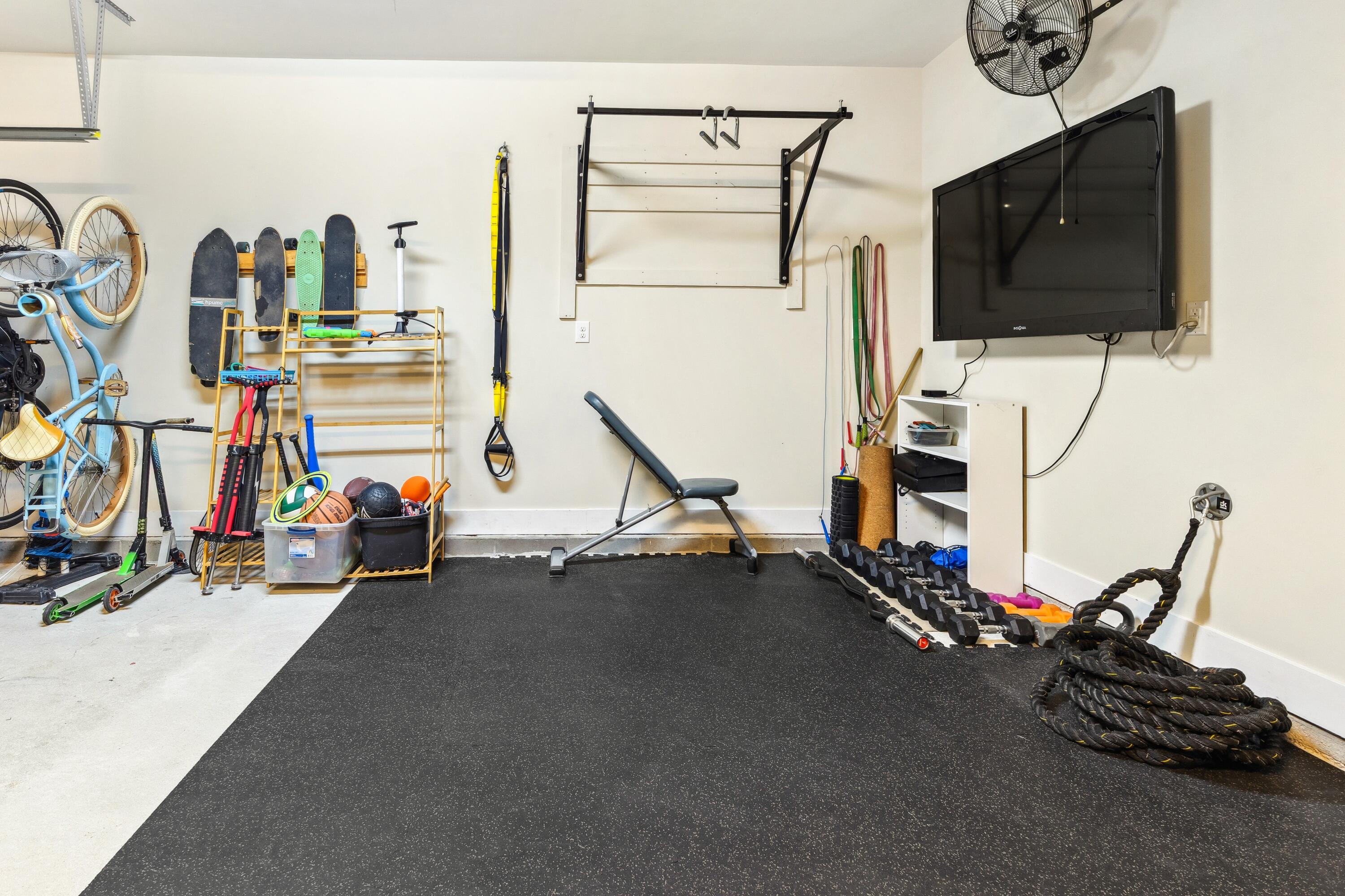 209 Forest Park Drive Santa Rosa Beach, FL 32459 - Photo 38 of 49 a view of a room with gym equipment