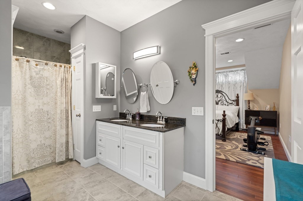 230 Cart Path Road Tewksbury, MA 01876 - Photo 15 of 36 Gallery Image 15