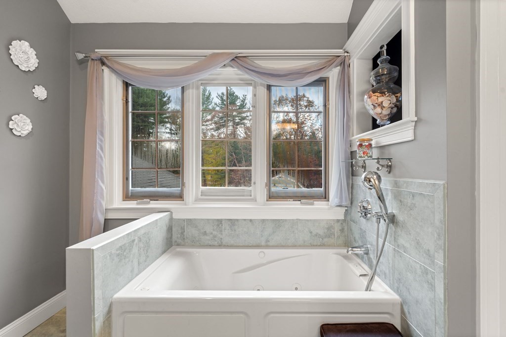 230 Cart Path Road Tewksbury, MA 01876 - Photo 16 of 36 Gallery Image 16