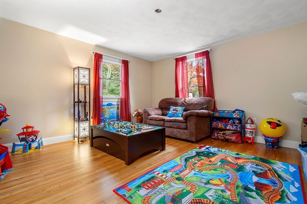 230 Cart Path Road Tewksbury, MA 01876 - Photo 27 of 36 Gallery Image 27