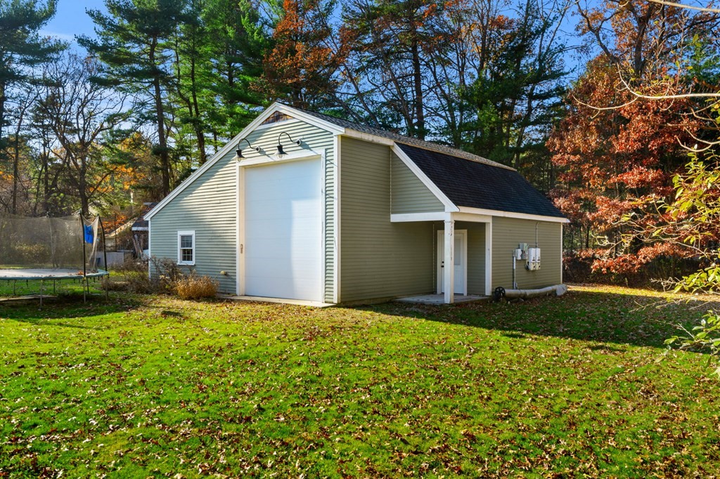 230 Cart Path Road Tewksbury, MA 01876 - Photo 4 of 36 Gallery Image 4