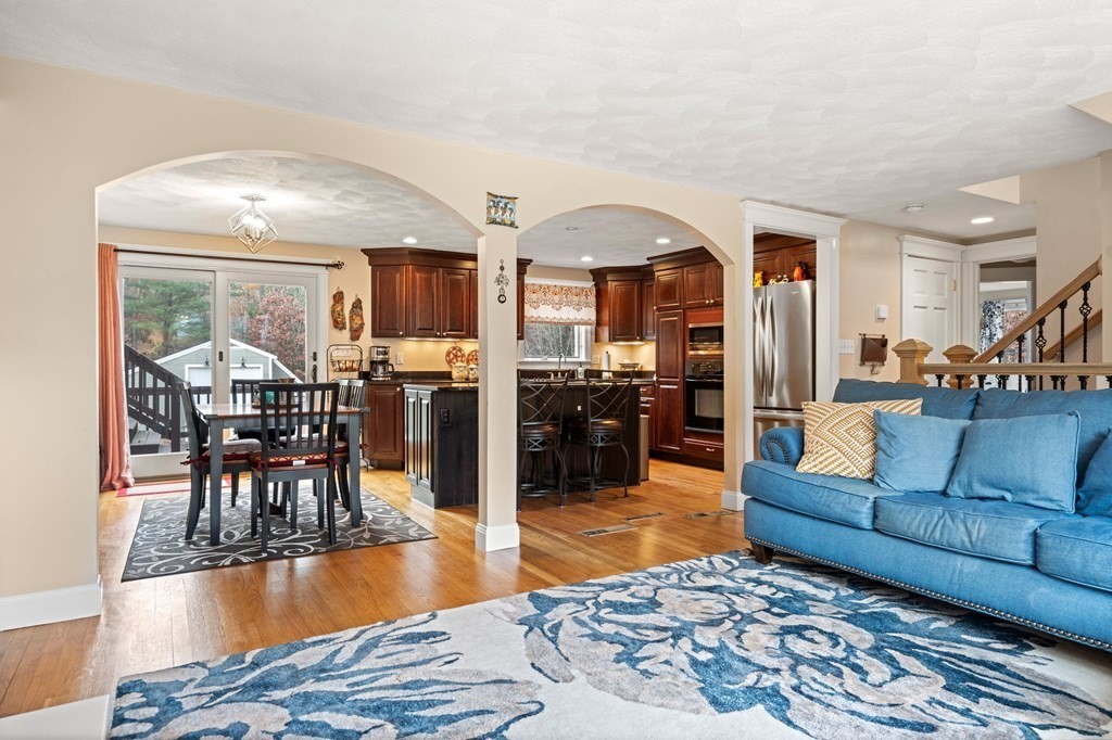 230 Cart Path Road Tewksbury, MA 01876 - Photo 8 of 36 Gallery Image 8