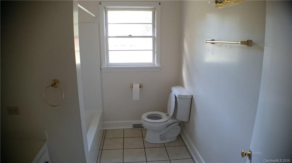 1931 Joe Road, Unit 28 Statesville, NC 28625 - Photo 14 of 19 Gallery Image 14