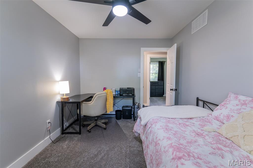 5715 Dove Lake Road Jefferson City, MO 65101 - Photo 20 of 56
