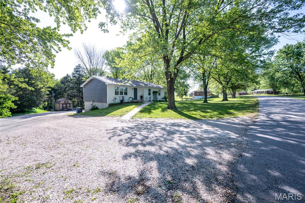 5715 Dove Lake Road Jefferson City, MO 65101 - Photo 2 of 56