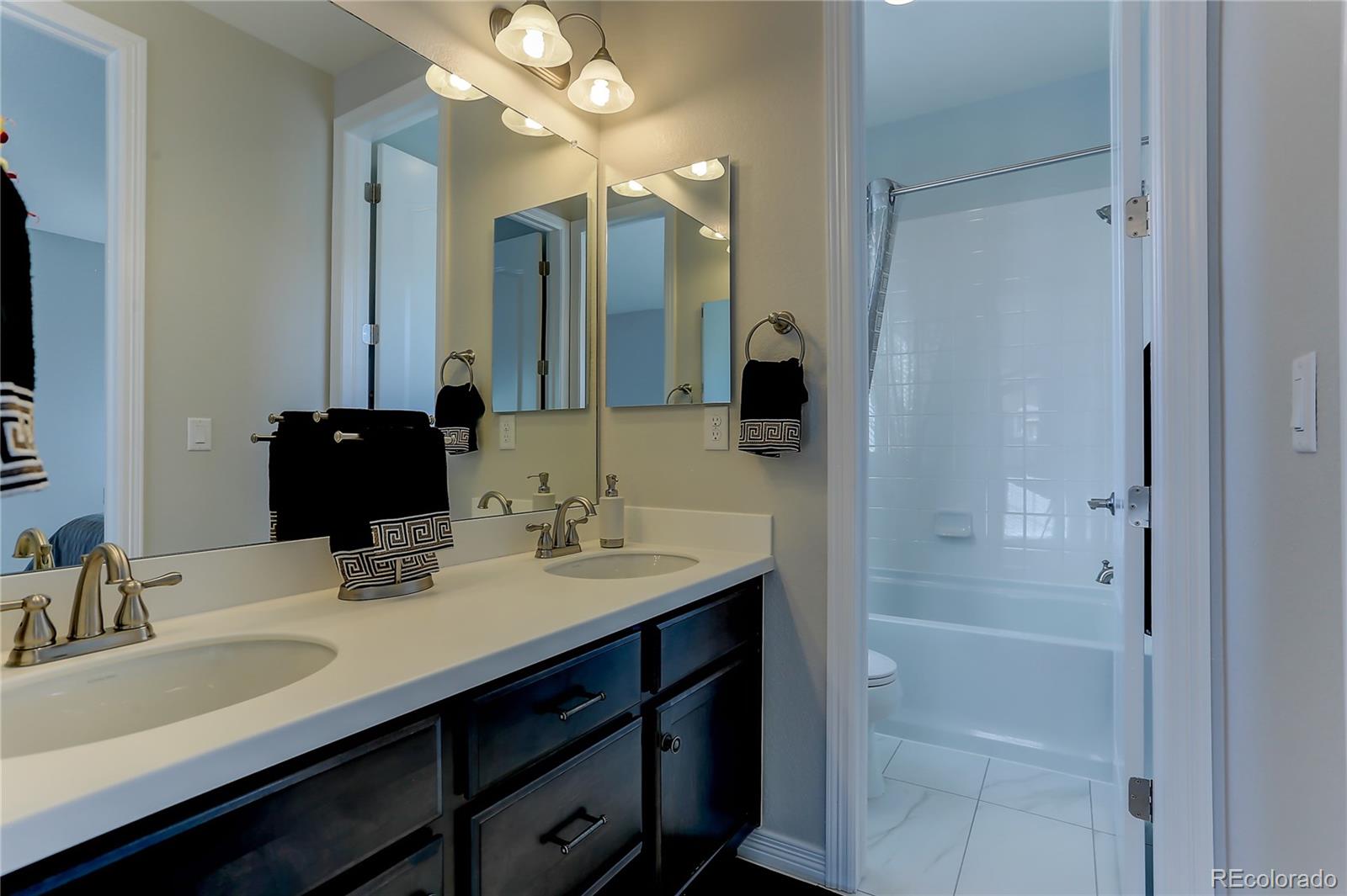 10769 Timberdash Avenue Highlands Ranch, CO 80126 - Photo 30 of 35 Gallery Image 30
