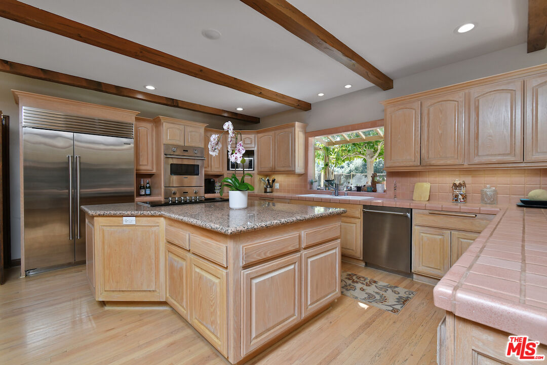 2317 Sierra Creek Road Agoura Hills, CA 91301 - Photo 18 of 73