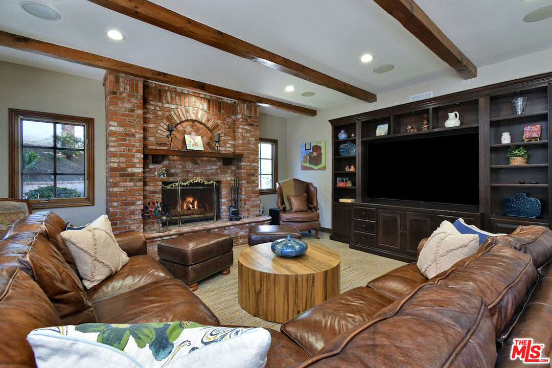 2317 Sierra Creek Road Agoura Hills, CA 91301 - Photo 22 of 73