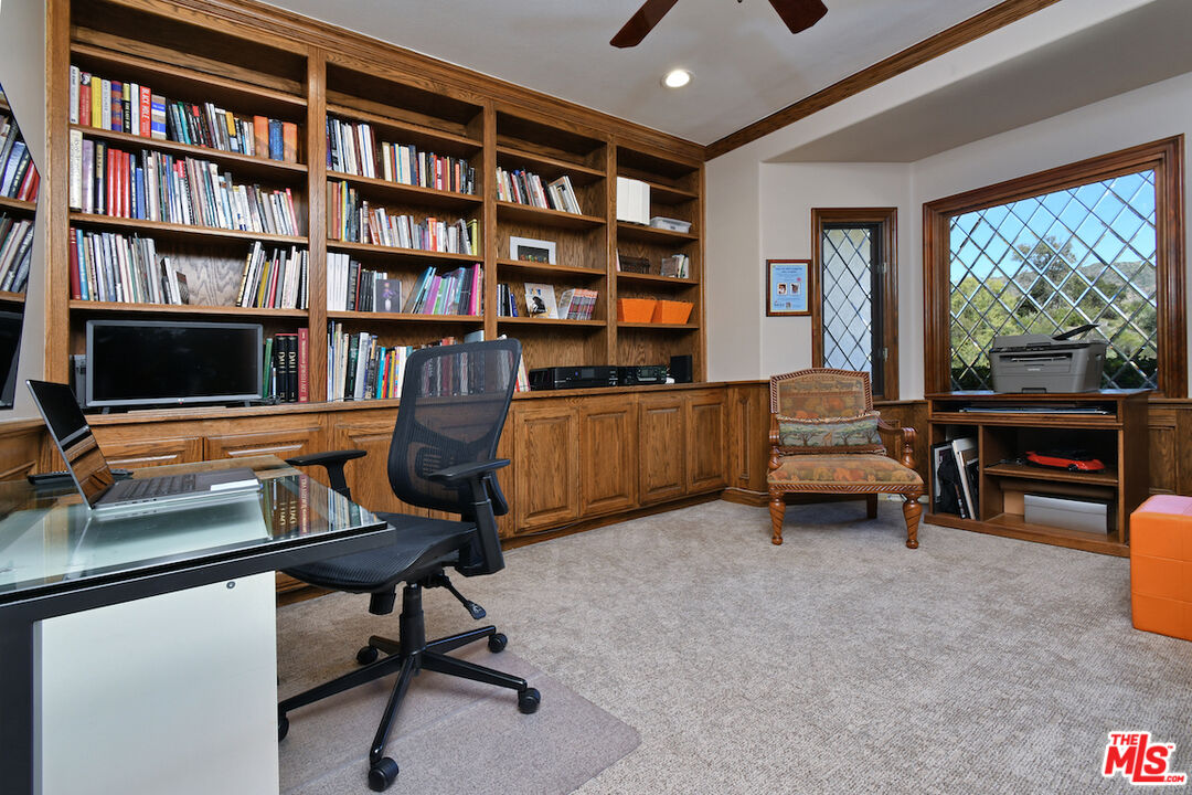2317 Sierra Creek Road Agoura Hills, CA 91301 - Photo 23 of 73