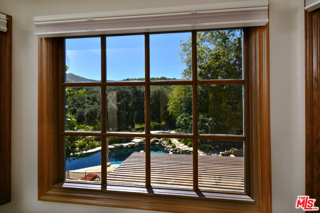 2317 Sierra Creek Road Agoura Hills, CA 91301 - Photo 32 of 73