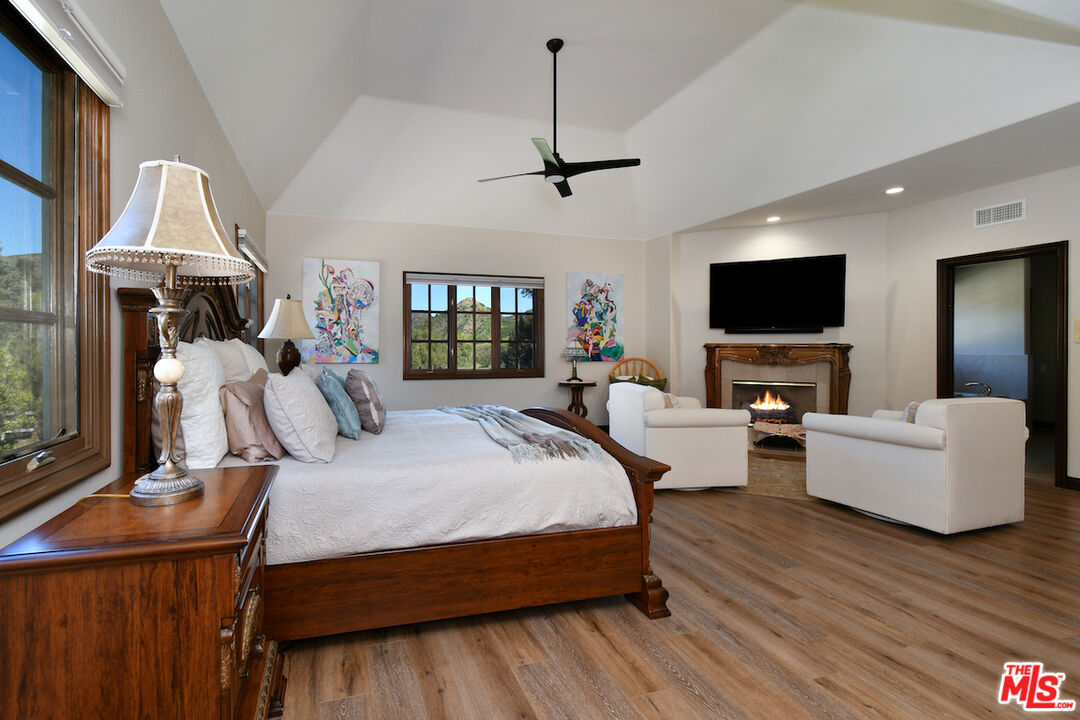 2317 Sierra Creek Road Agoura Hills, CA 91301 - Photo 38 of 73