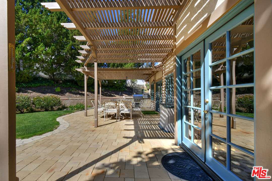 2317 Sierra Creek Road Agoura Hills, CA 91301 - Photo 47 of 73 a view of outdoor space with seating