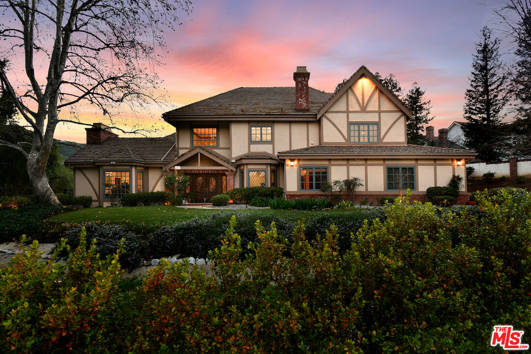 2317 Sierra Creek Road Agoura Hills, CA 91301 - Photo 5 of 73