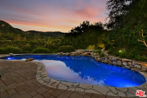 $3,250,000 | 2317 Sierra Creek Road, Agoura Hills, CA 91301