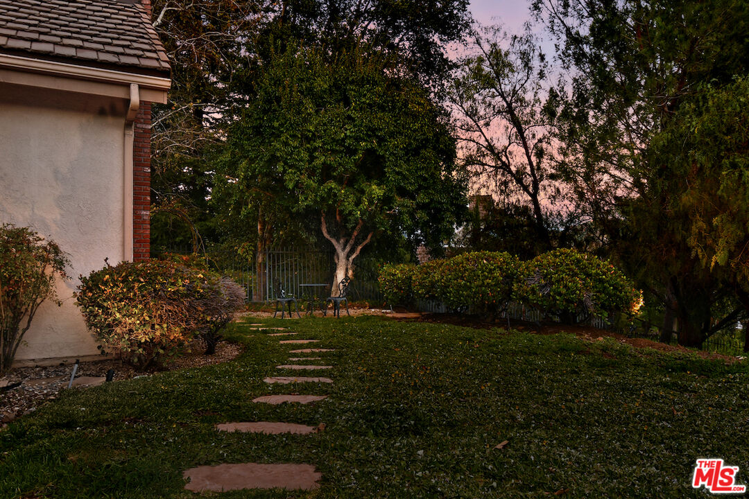 2317 Sierra Creek Road Agoura Hills, CA 91301 - Photo 64 of 73