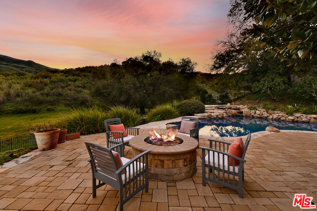 2317 Sierra Creek Road Agoura Hills, CA 91301 - Photo 66 of 73