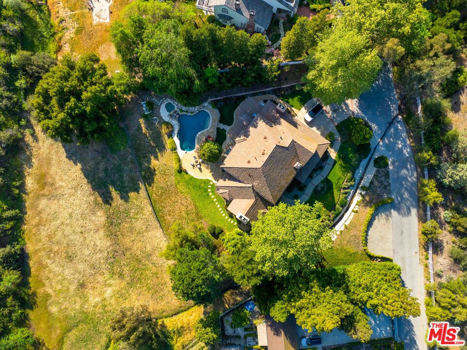 2317 Sierra Creek Road Agoura Hills, CA 91301 - Photo 10 of 73
