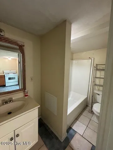 $1,100 | 1307 Glenn Street, Wilmington, NC 28401