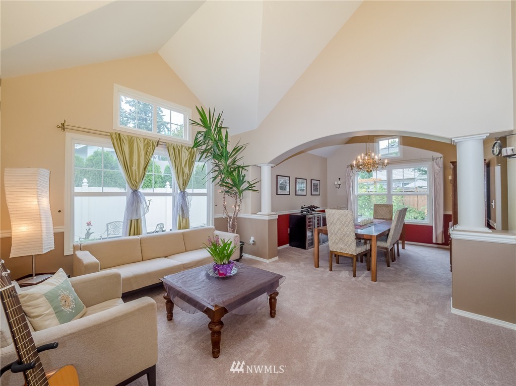 19028 89th Place Northeast Bothell, WA 98011 - Photo 2 of 22 Gallery Image 2