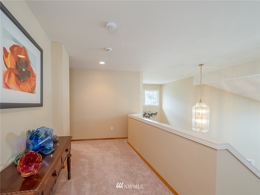 19028 89th Place Northeast Bothell, WA 98011 - Photo 16 of 22 Gallery Image 16