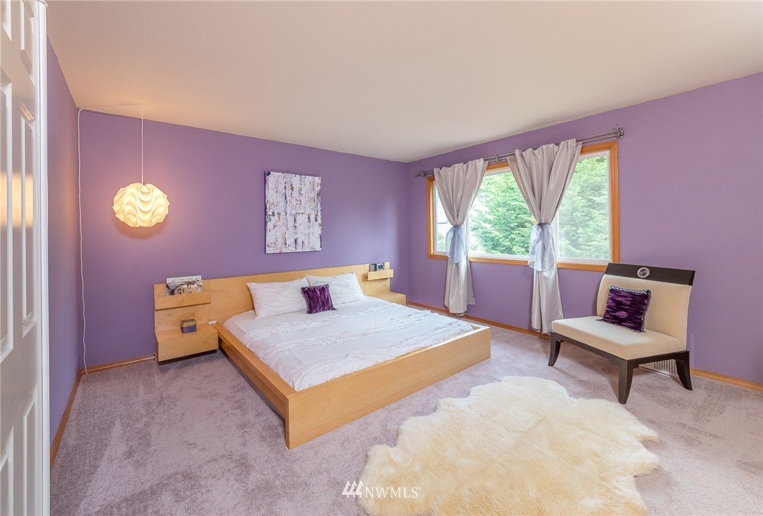 19028 89th Place Northeast Bothell, WA 98011 - Photo 18 of 22 Gallery Image 18