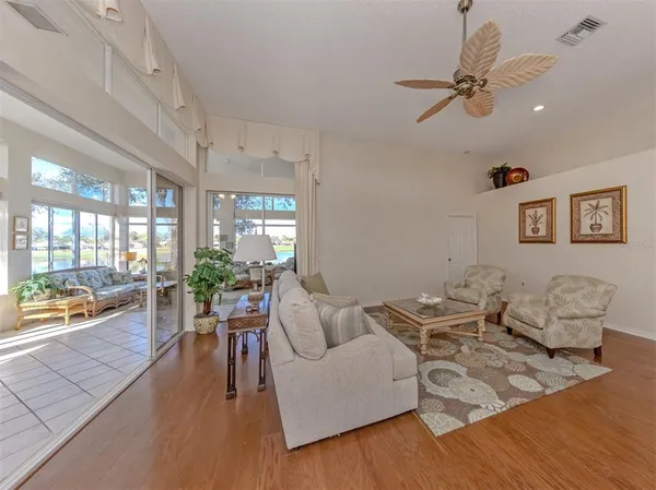 $449,000 | 620 Crossfield Circle, Unit 38, Venice, FL 34293