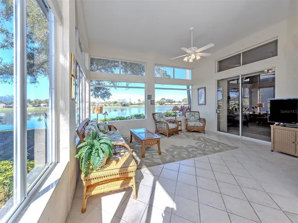 $449,000 | 620 Crossfield Circle, Unit 38, Venice, FL 34293