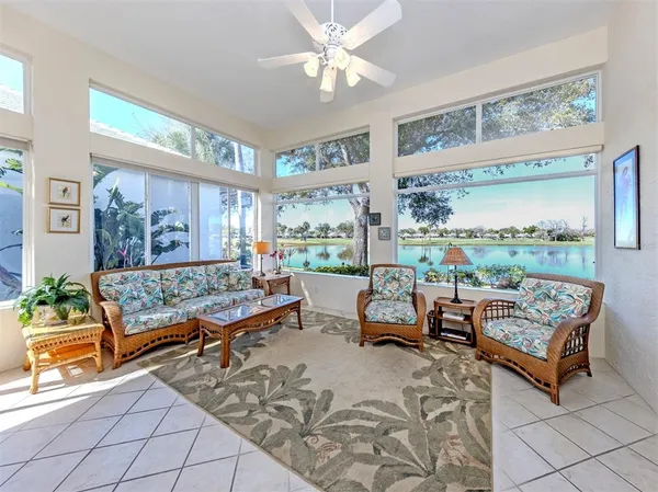 $449,000 | 620 Crossfield Circle, Unit 38, Venice, FL 34293