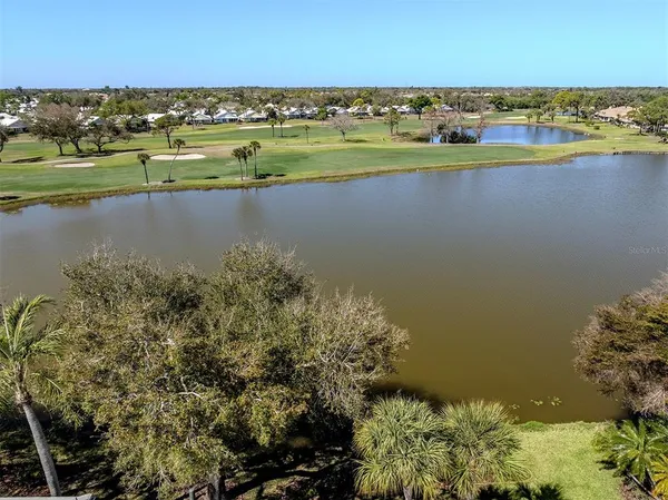 $449,000 | 620 Crossfield Circle, Unit 38, Venice, FL 34293