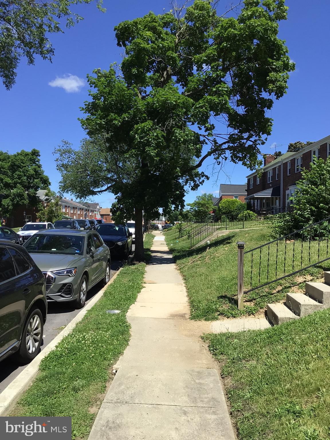 1547 Lochwood Road Baltimore, MD 21218 - Photo 5 of 30 maintained lawns throughout the block
