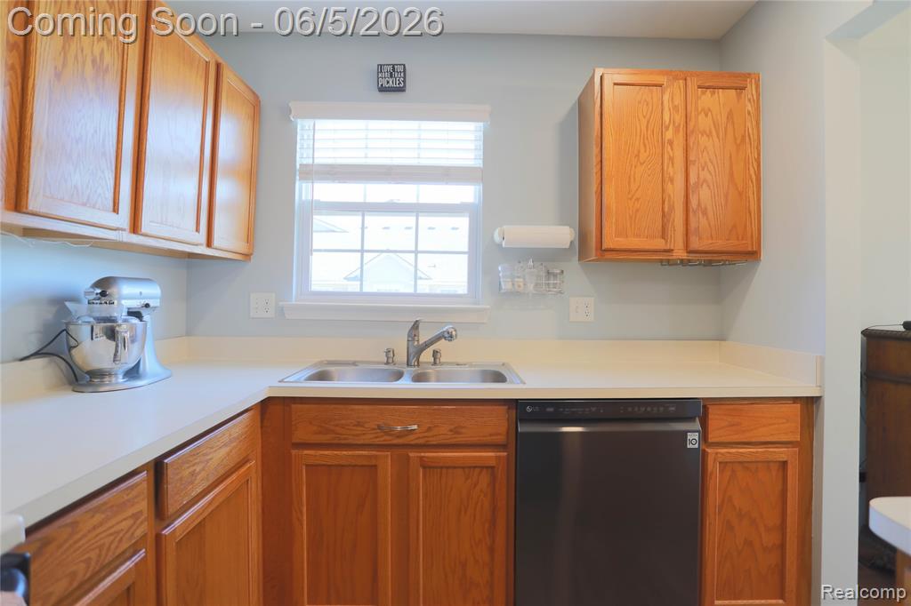 1859 Flagstone Circle Rochester, MI 48307 - Photo 27 of 46
