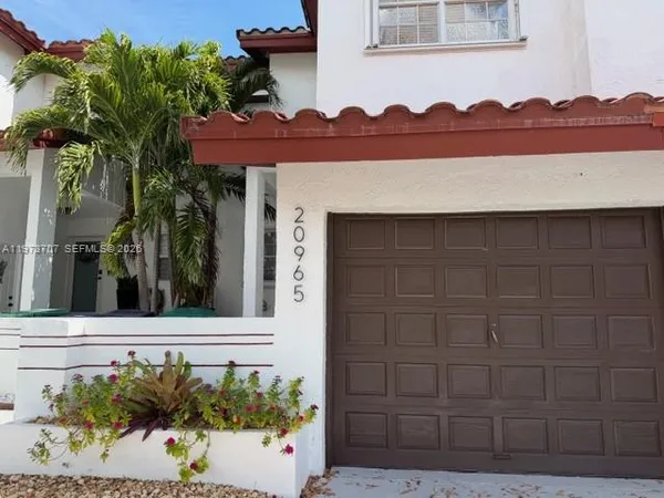 $2,400 | 20965 Southwest 84th Avenue, Cutler Bay, FL 33189