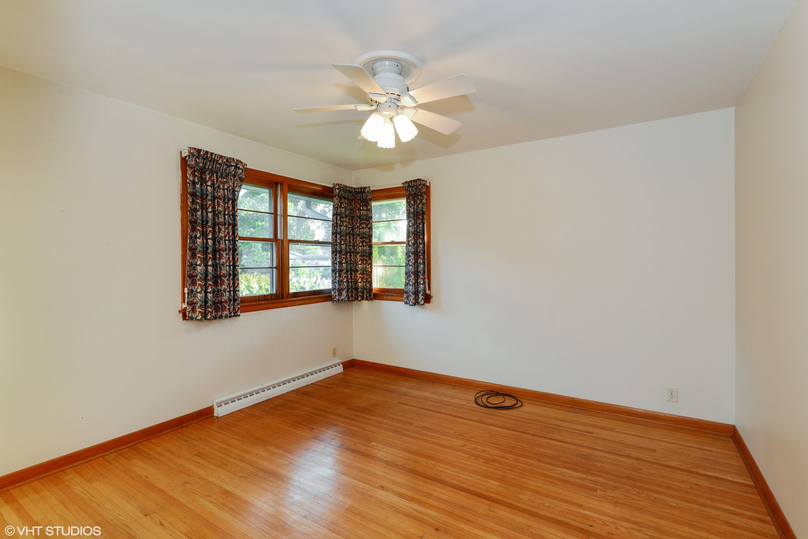 805 Normal Road DeKalb, IL 60115 - Photo 14 of 20 Gallery Image 14