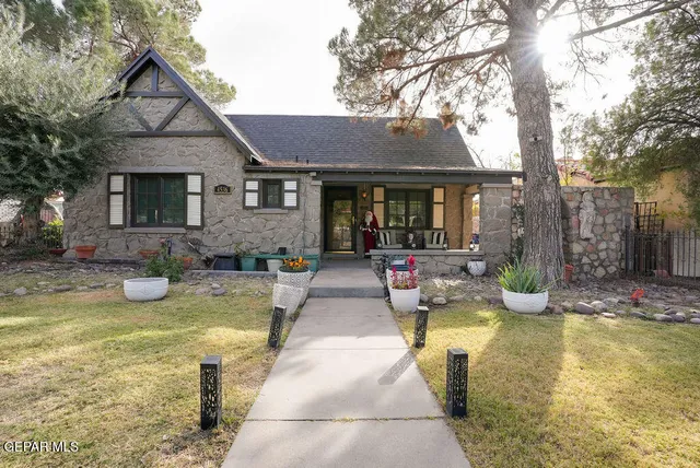 $525,000 | 4536 Trowbridge Drive, El Paso, TX 79903