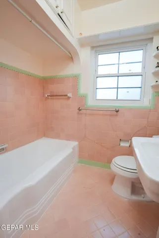 $525,000 | 4536 Trowbridge Drive, El Paso, TX 79903